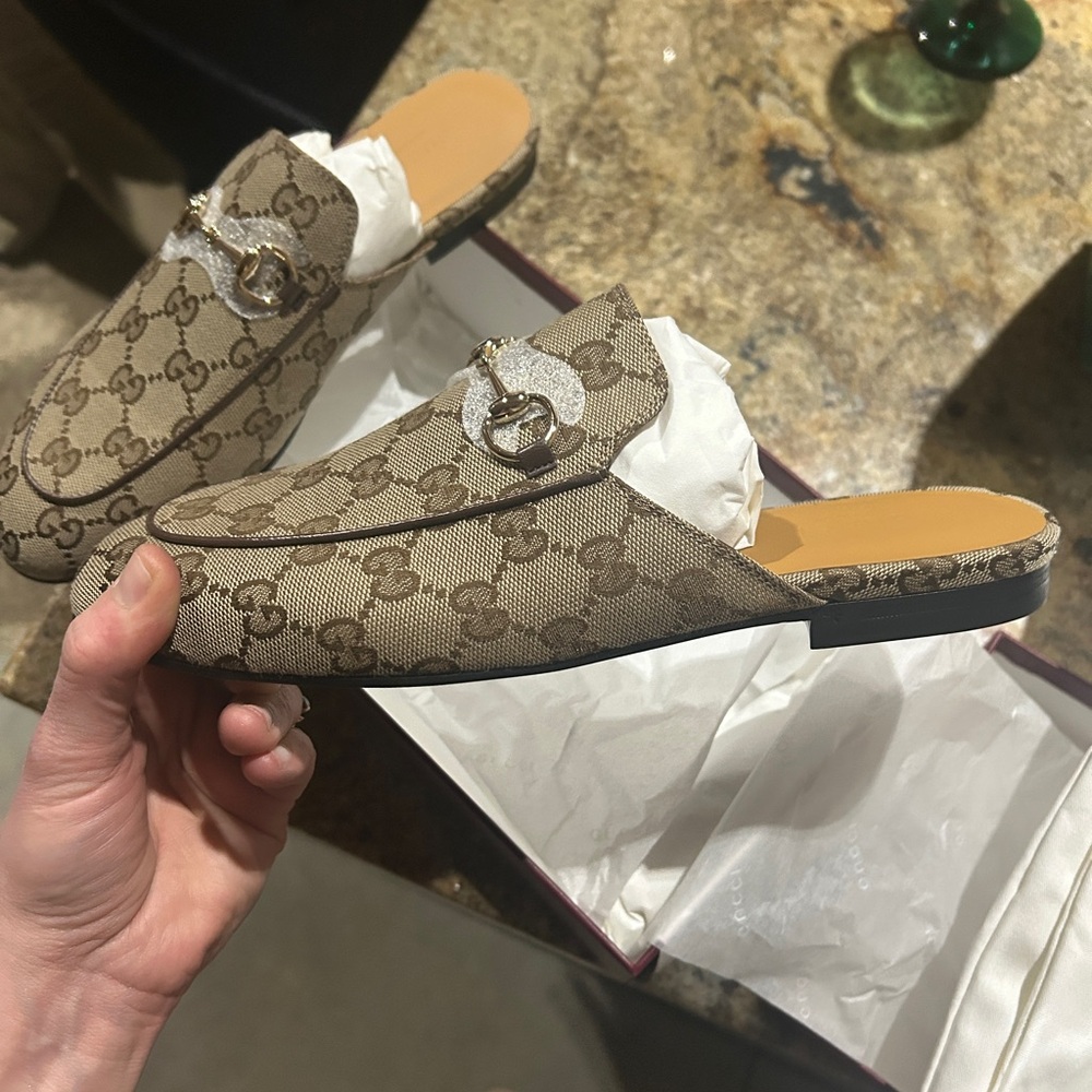 Gucci Brown GG Canvas Princetown Mule with Gold Horsebit - Picture 7 of 15